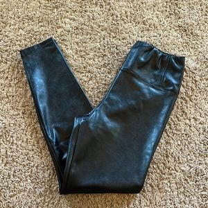 XL(fits like a large) stretchy leather like pants